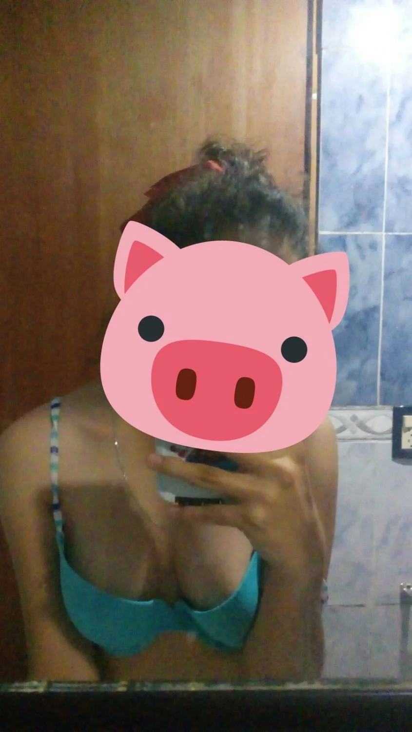 Mi prima toda una zorrita image 42