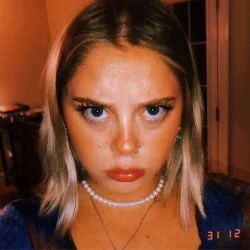 Bf made me film my teen sisters naked for Erome ... am I a good girl? image 1