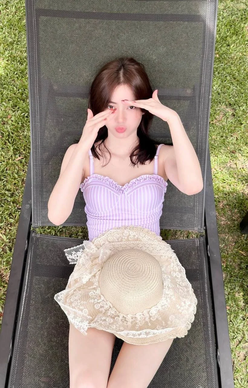 Gift for 3M views 2/2 image 18