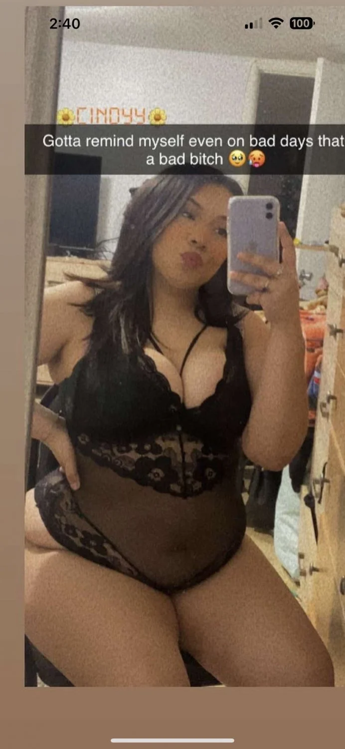 Chicago slut Cindy ! Anyone got nudes ? image 4