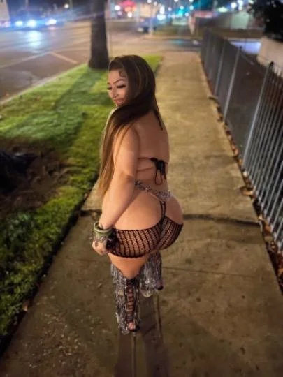 native busty tatted 304 image 2