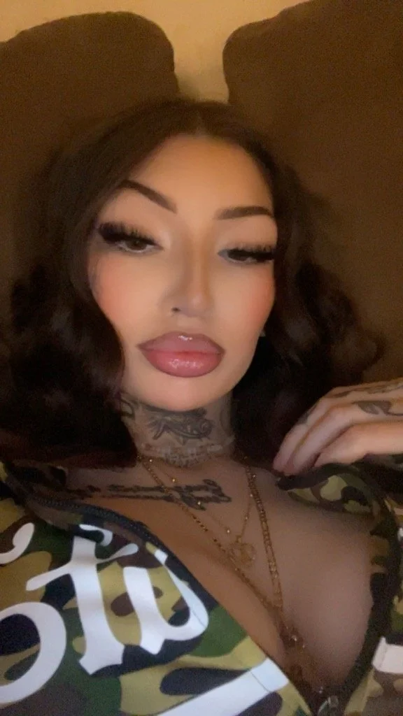 native busty tatted 304 image 4