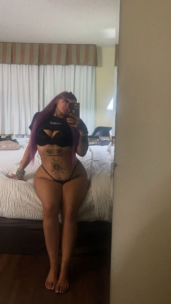 native busty tatted 304 image 5