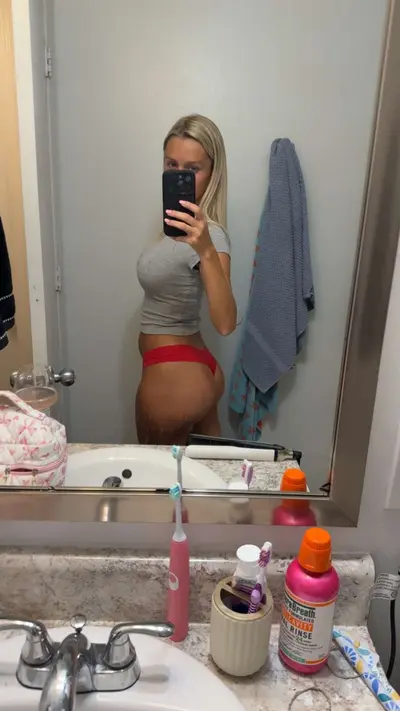 College Teen Snap Leak, DM to Buy Full Set cover image