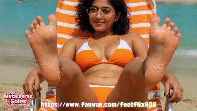 Short Queens Beach Feet interviews cover image