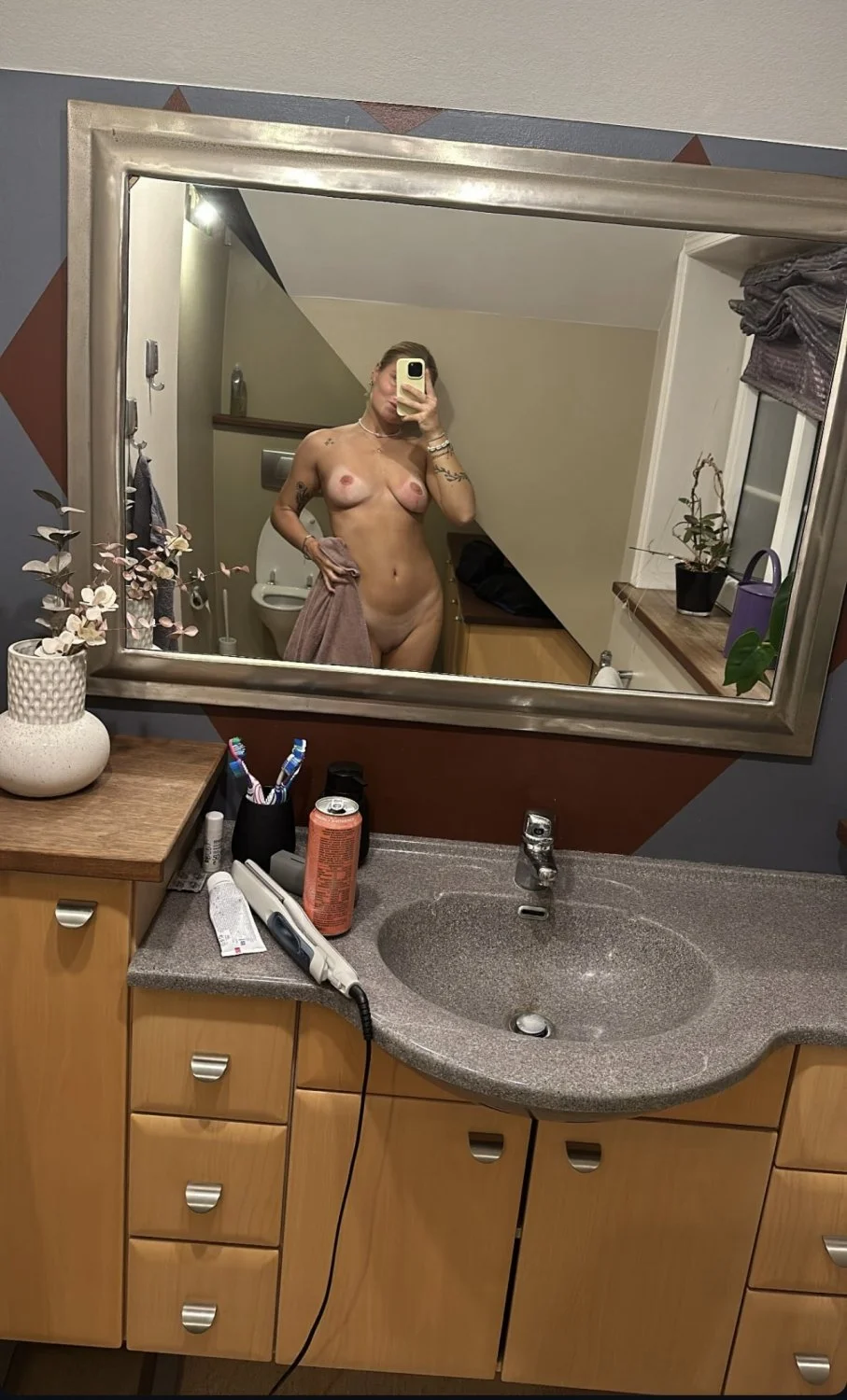 SLUT SANDY image 16