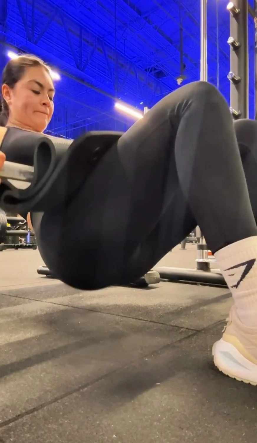 Girl puta del gym sexy y hermosa image 16