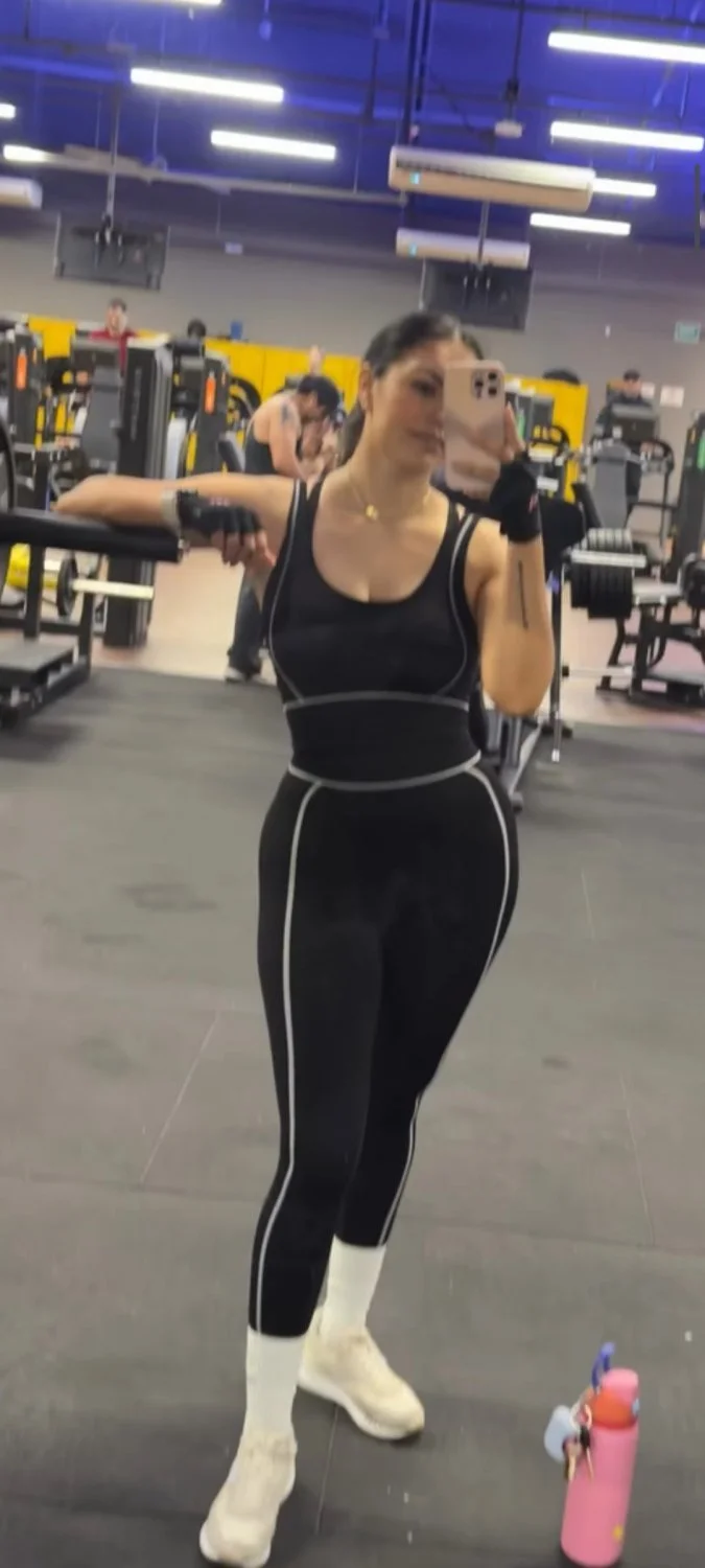 Girl puta del gym sexy y hermosa image 20