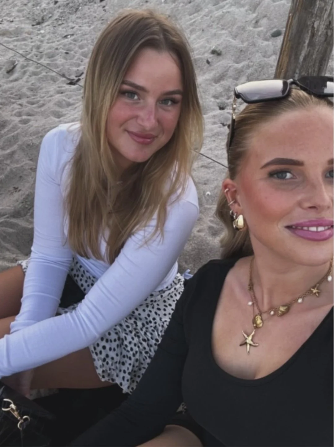 Stunning German teen slut Anna image 11