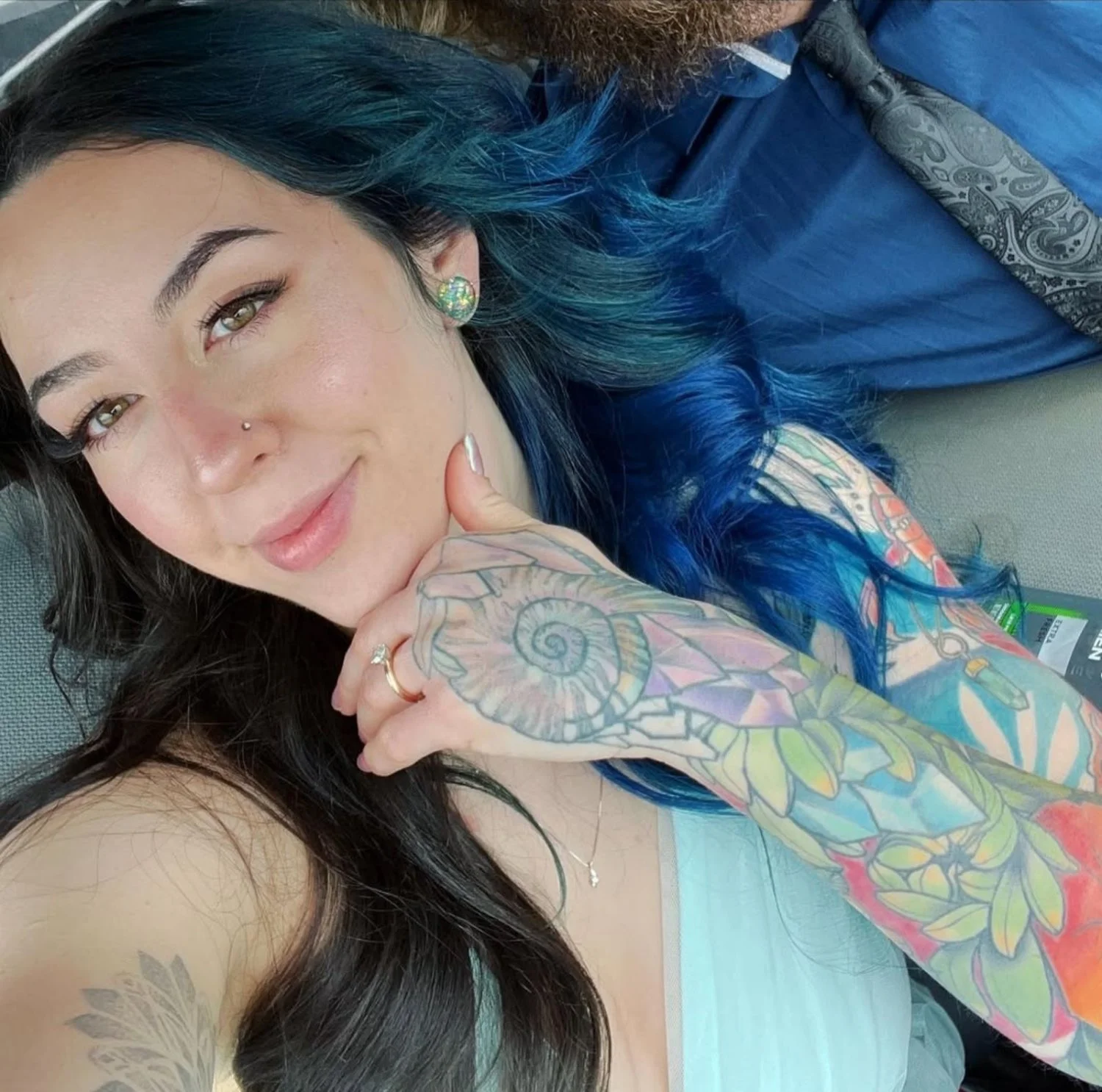 Hot tatted gym slut image 3