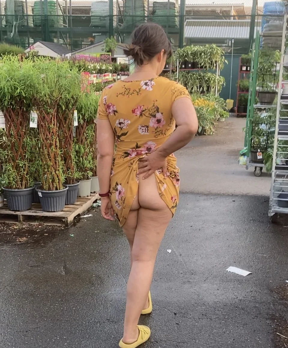 Slut wife public flashing at garden center parking lot blow job and fuck image 3