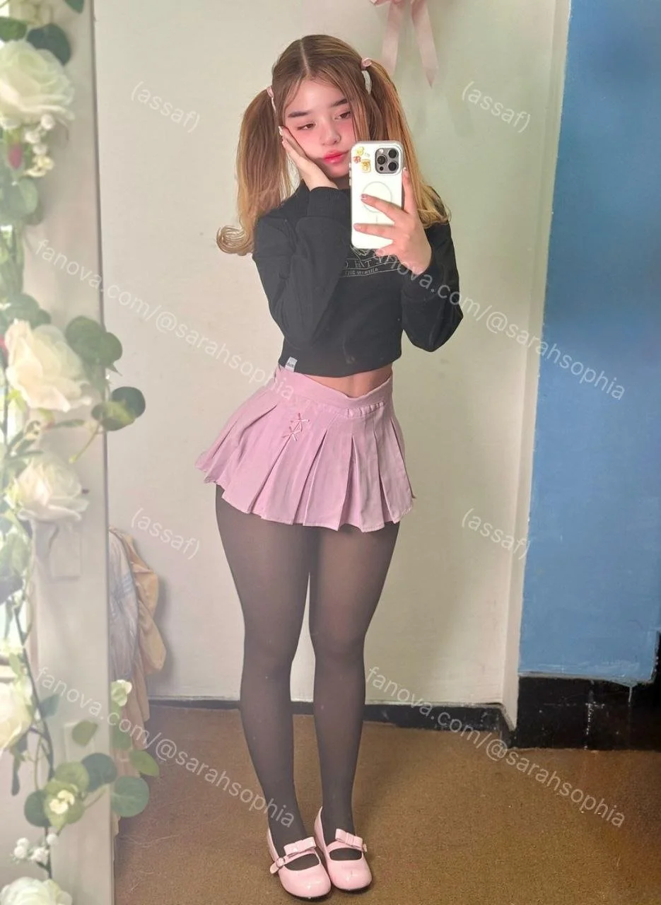 Sarita Sofía linda y caliente colombiana de gran culo y unas pedazos de tetas hot Big ass perra puta image 11