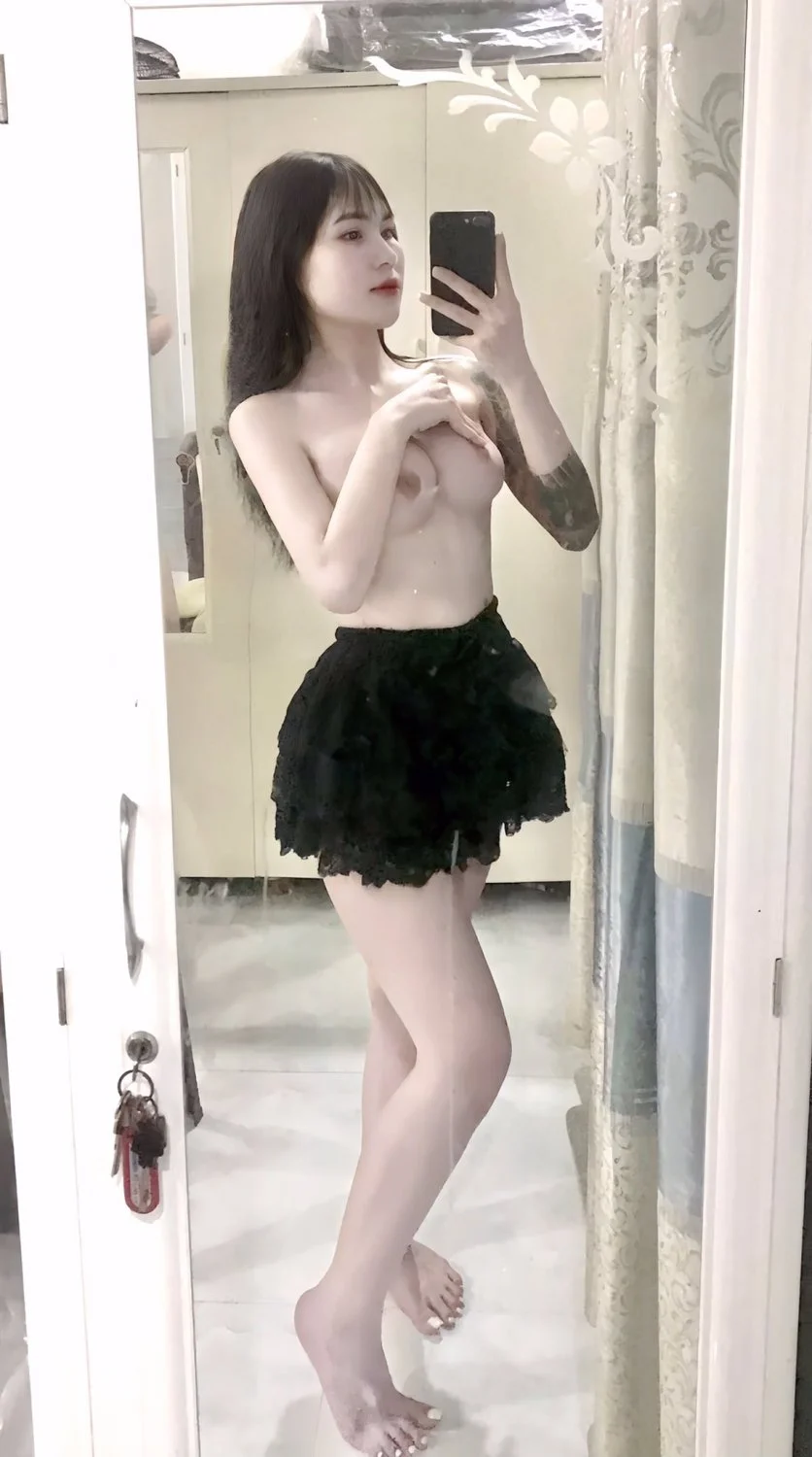 Ladyboy thu tran image 18