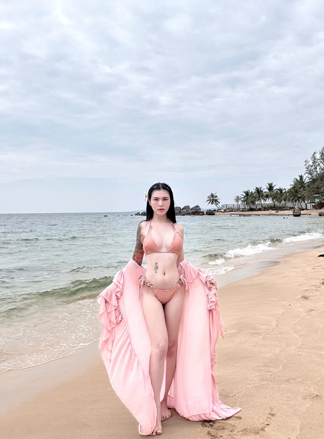 Ladyboy thu tran image 21