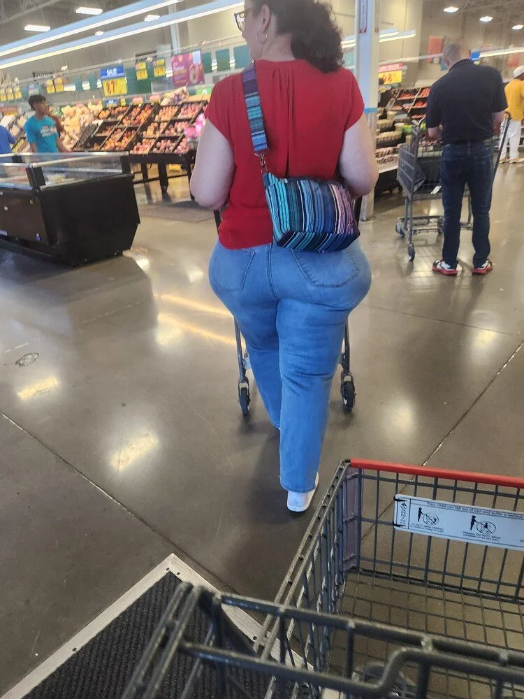 big booty spanish milf image 5
