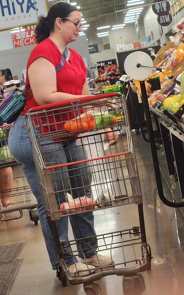 big booty spanish milf image 7