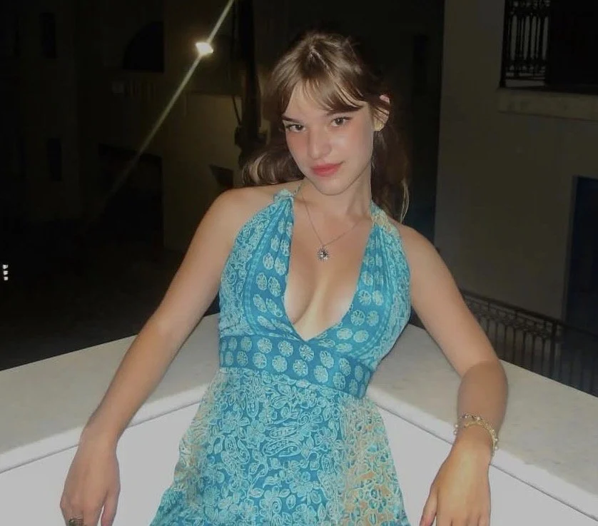 Tight Abby in her Bikini image 5
