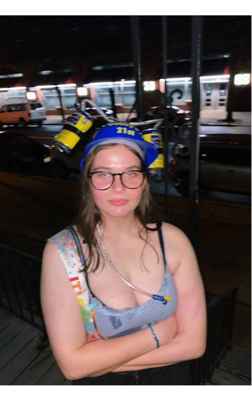 What do you think about Gabby 22yo ? image 4