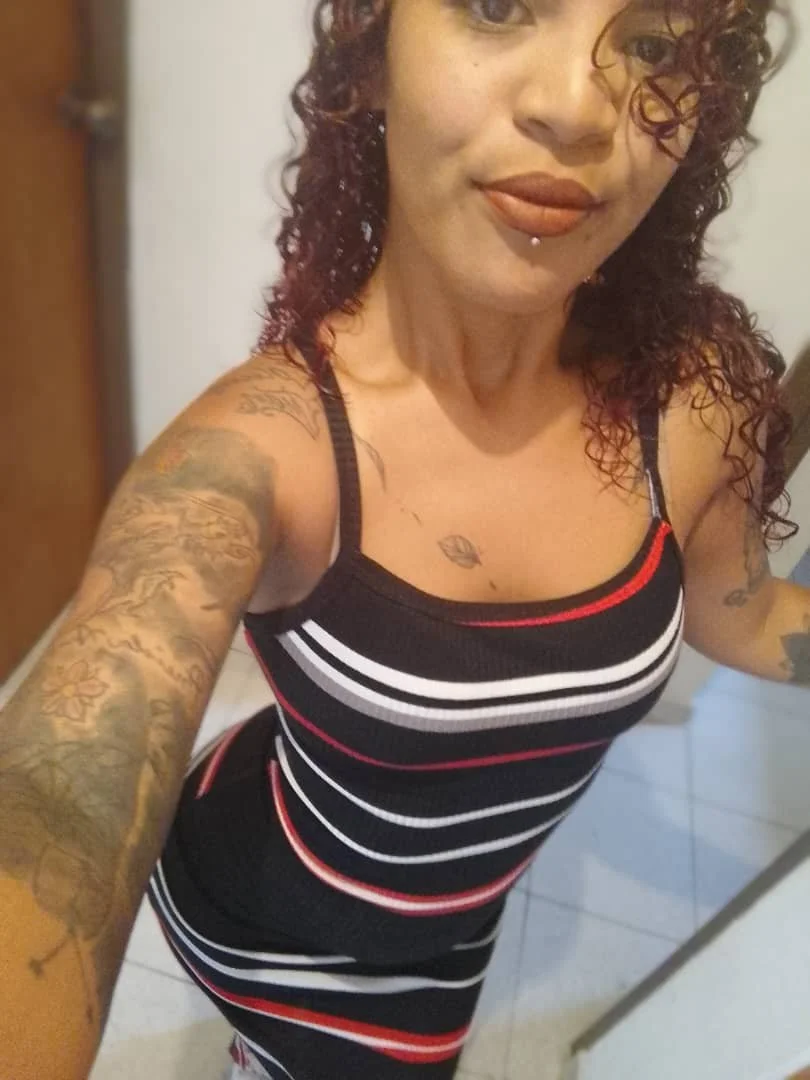 Rica puta prepago de costa rica Flaca tatuada una delicia 🔥🔥🔥🇨🇷🇨🇷 image 6