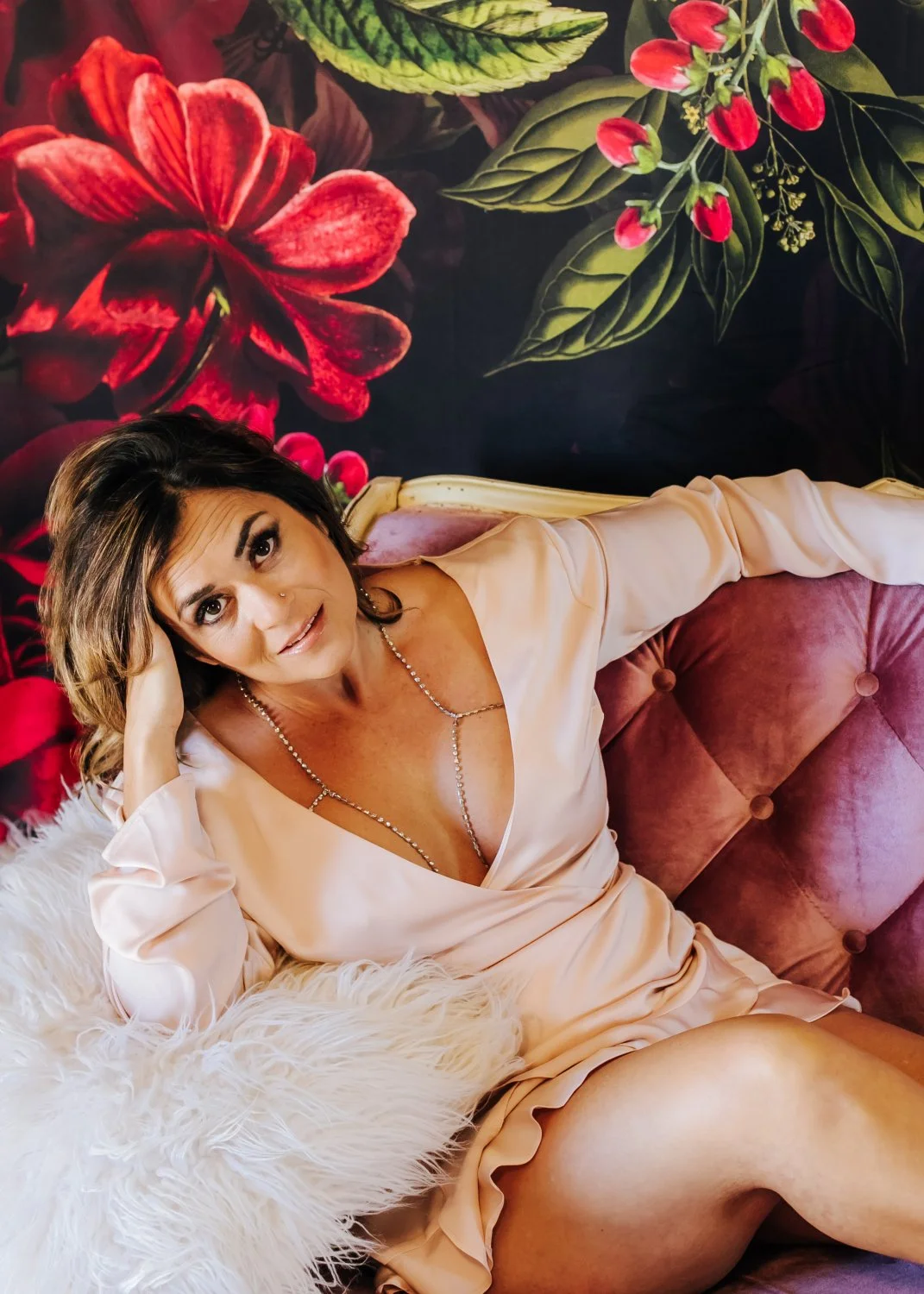 Spanish MILF Boudoir image 9