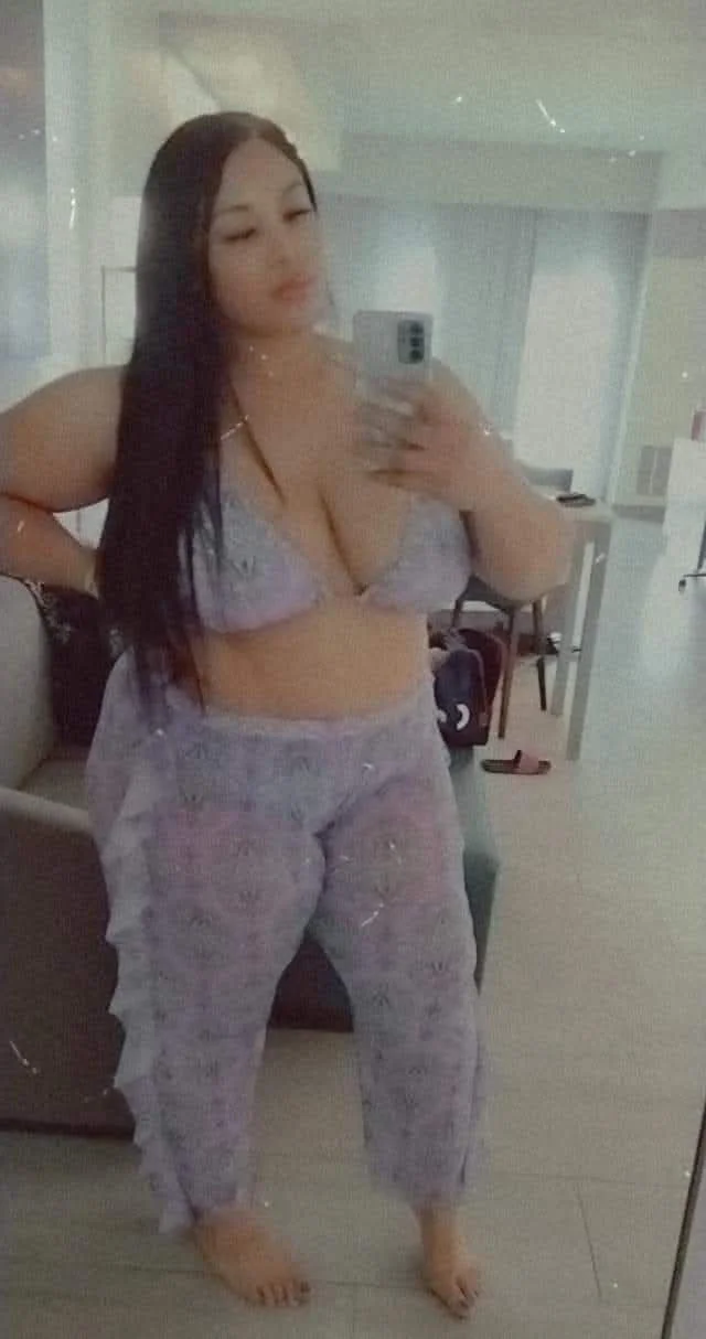 Big bbw image 2