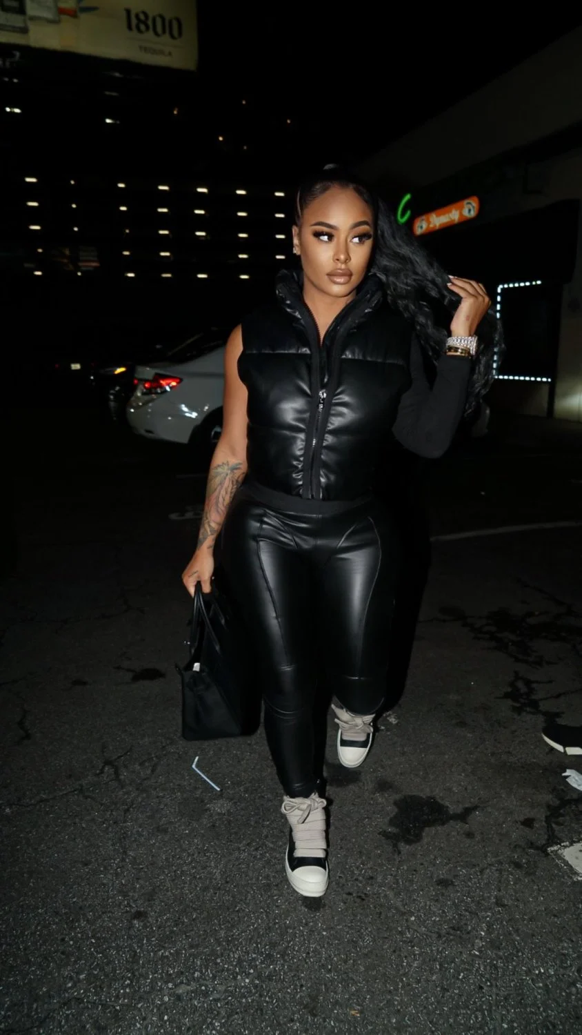 Alexis Skyy image 12