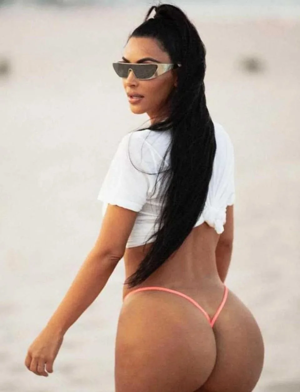 Kim K image 3