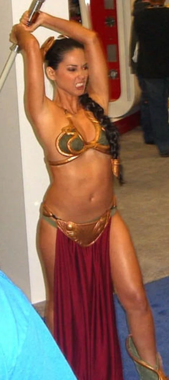 Olivia M image 5