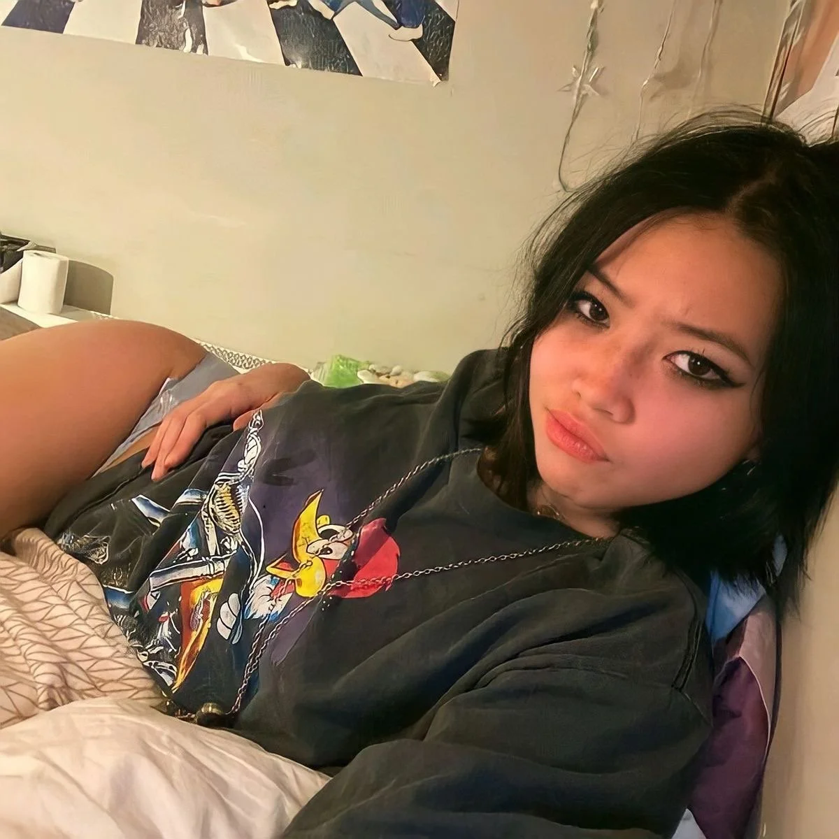 beabadoobee cum tribute image 5
