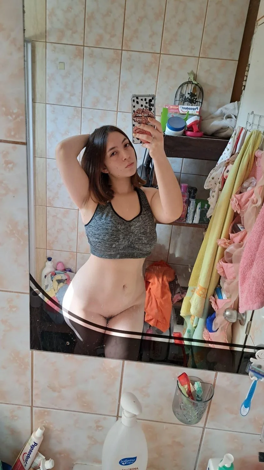 Latina puta image 7