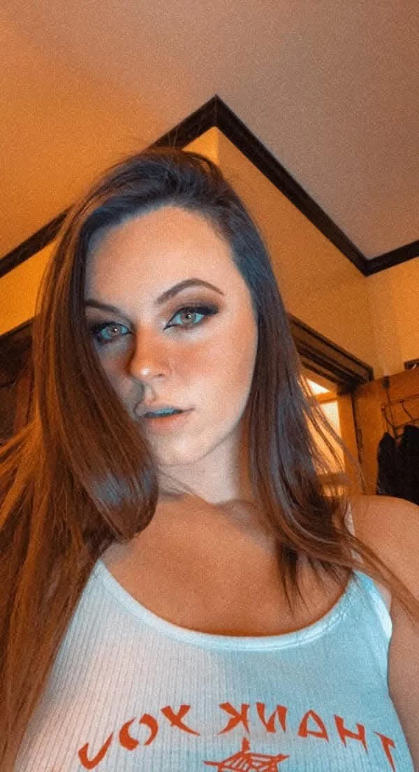 allieeee image 10