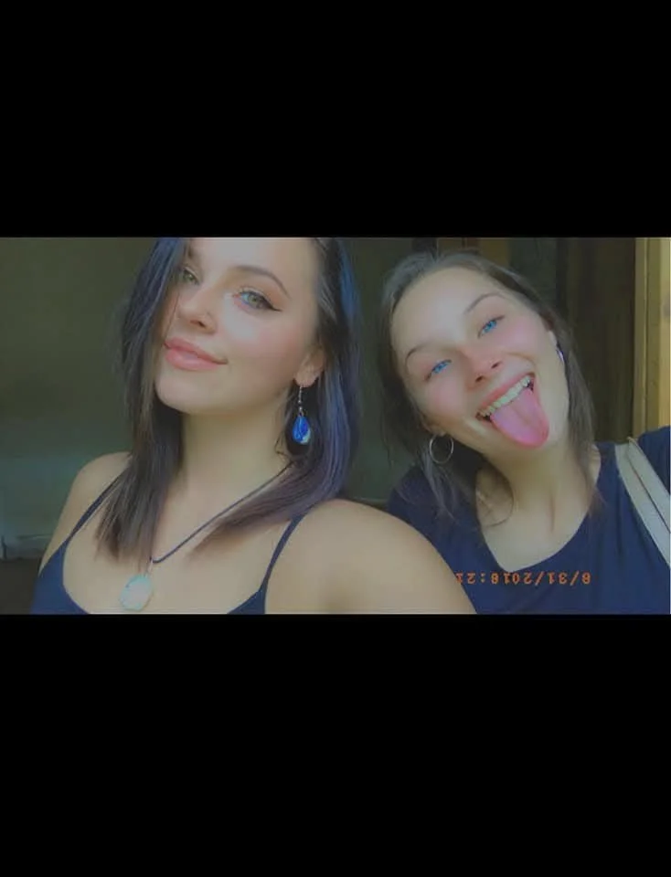 allieeee image 3