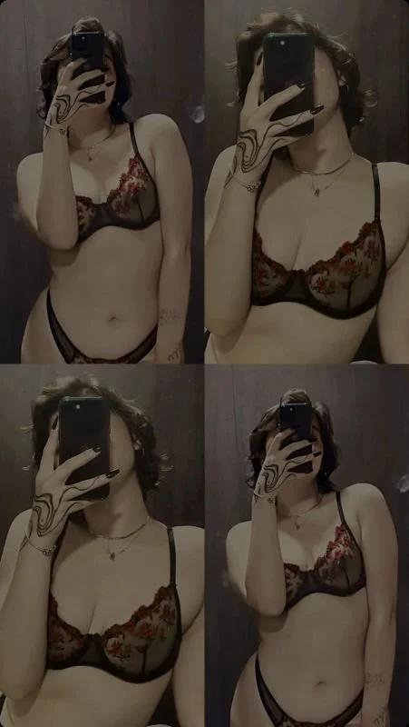 Hermosa gótica blanquita culona sexy coño rico rosadita image 10