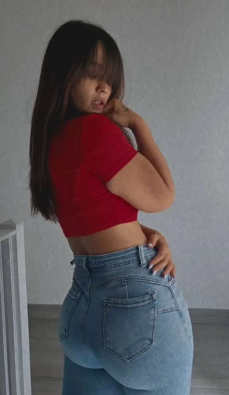 Big ass pawg teen GF shared as wanted. Come and get yours shared. image 32