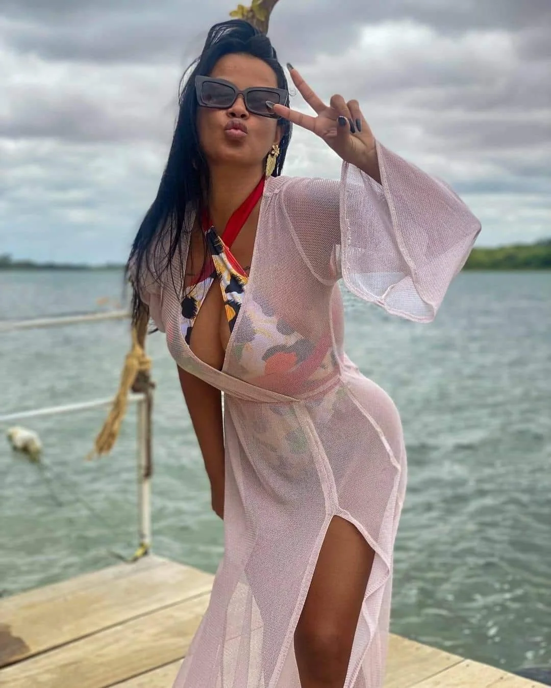 Mēl Rīøs Morena Linda image 23