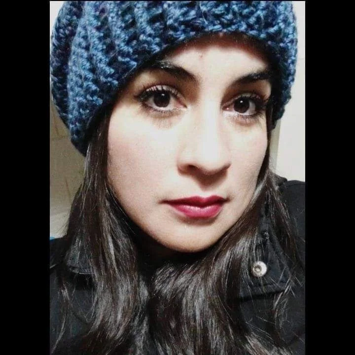 Esposa chilena enfermera infiel image 15