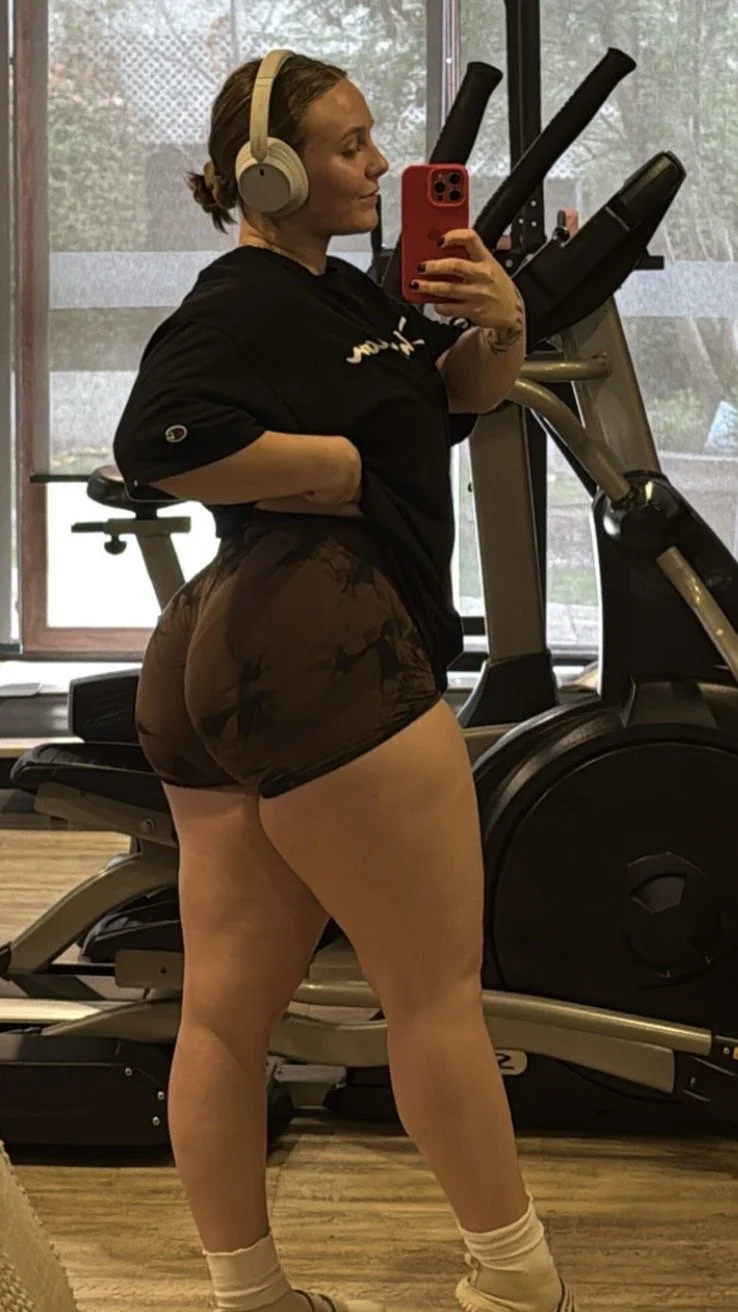 Gym Time🔥🍑💪🏼 image 16