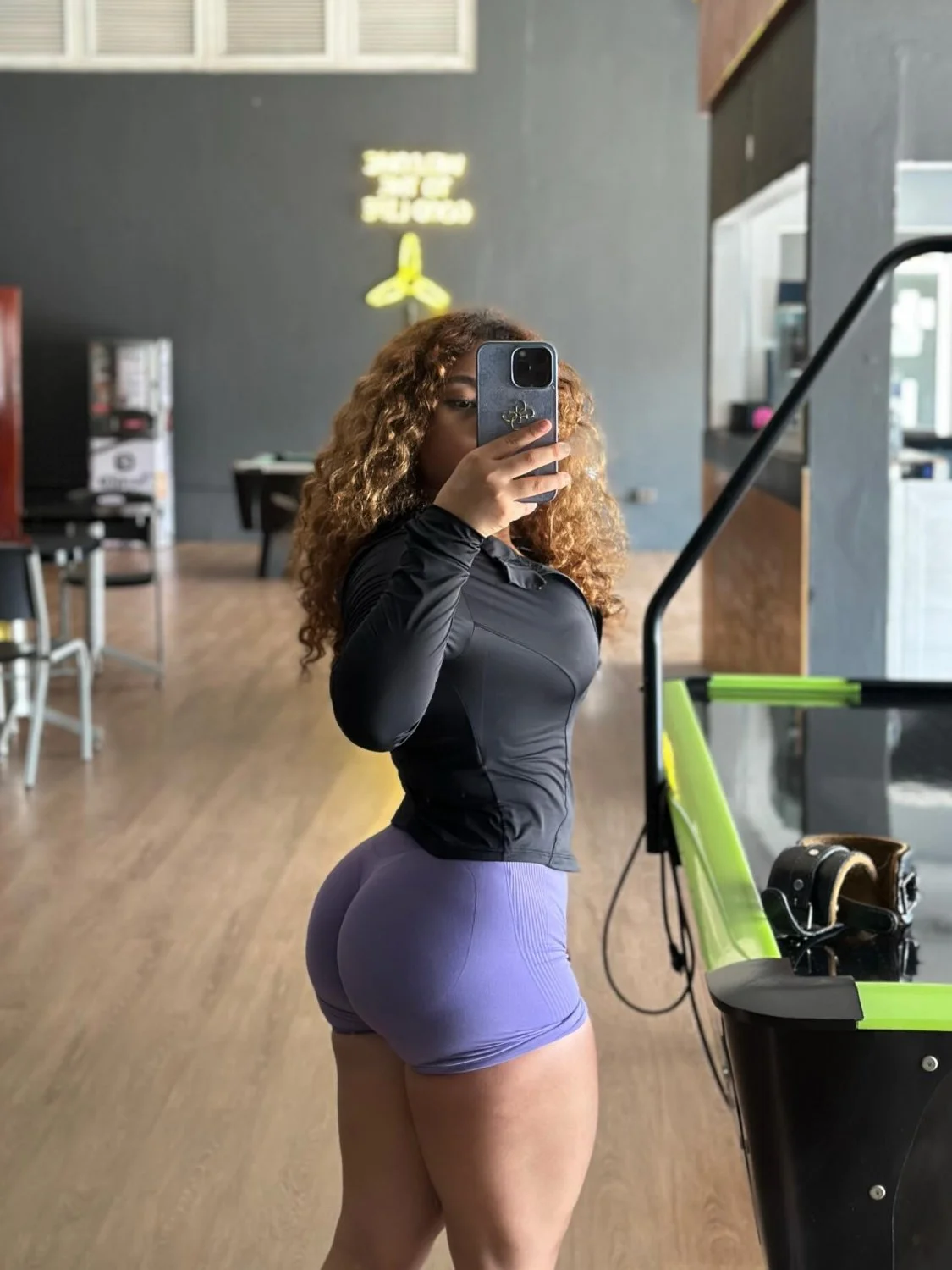 Gym Time🔥🍑💪🏼 image 5