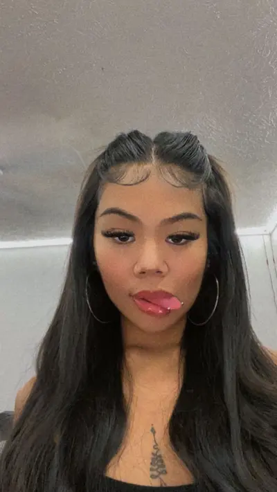 fr3akyfilipina-20260507 cover image