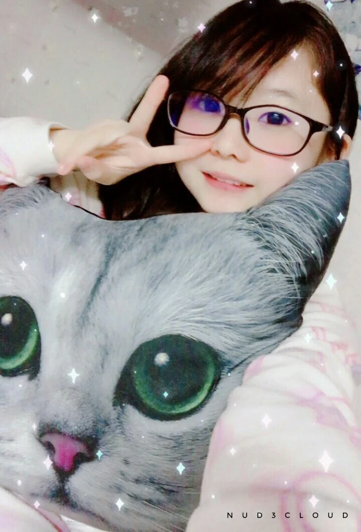 Asian Cute Teen image 15