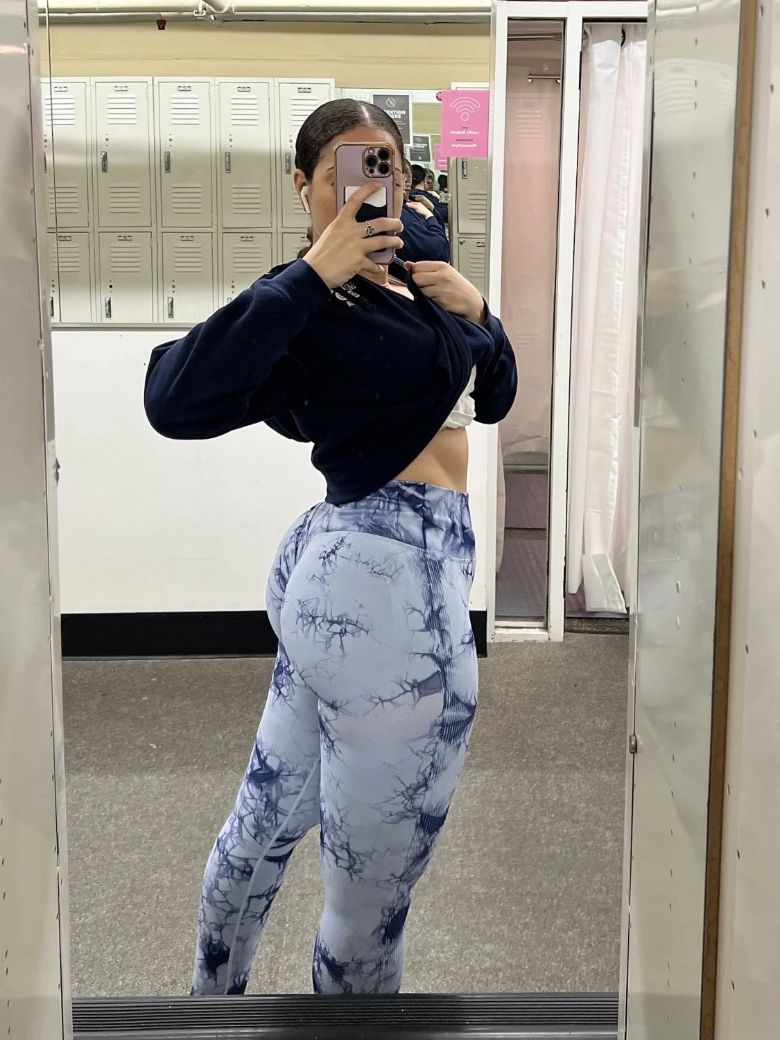 NY Latina with juicy tits image 7