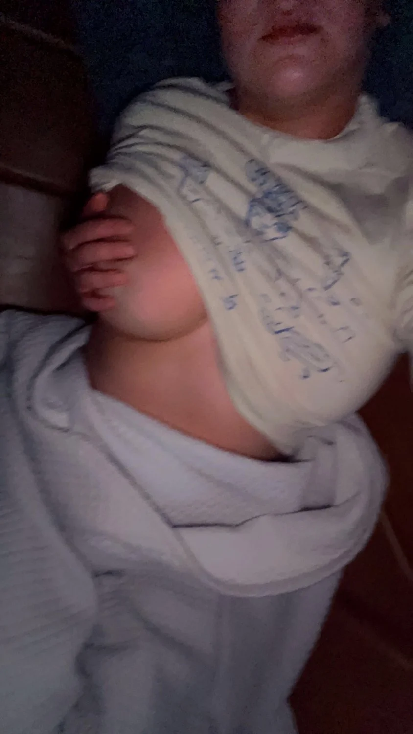 Exposing Megan image 30
