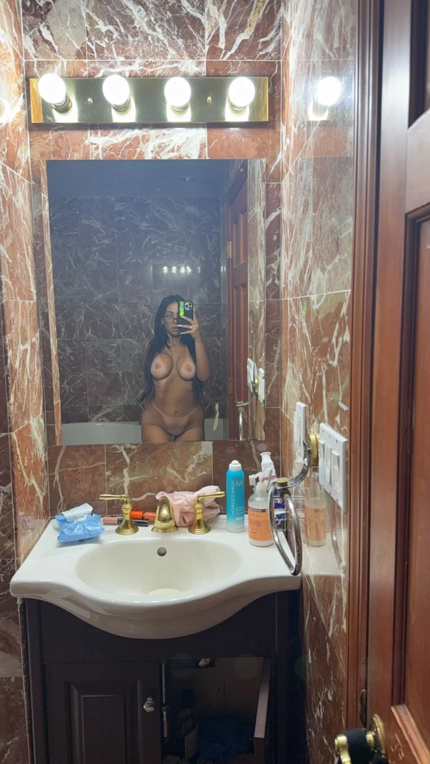 Sexy Teen fingers herself image 3