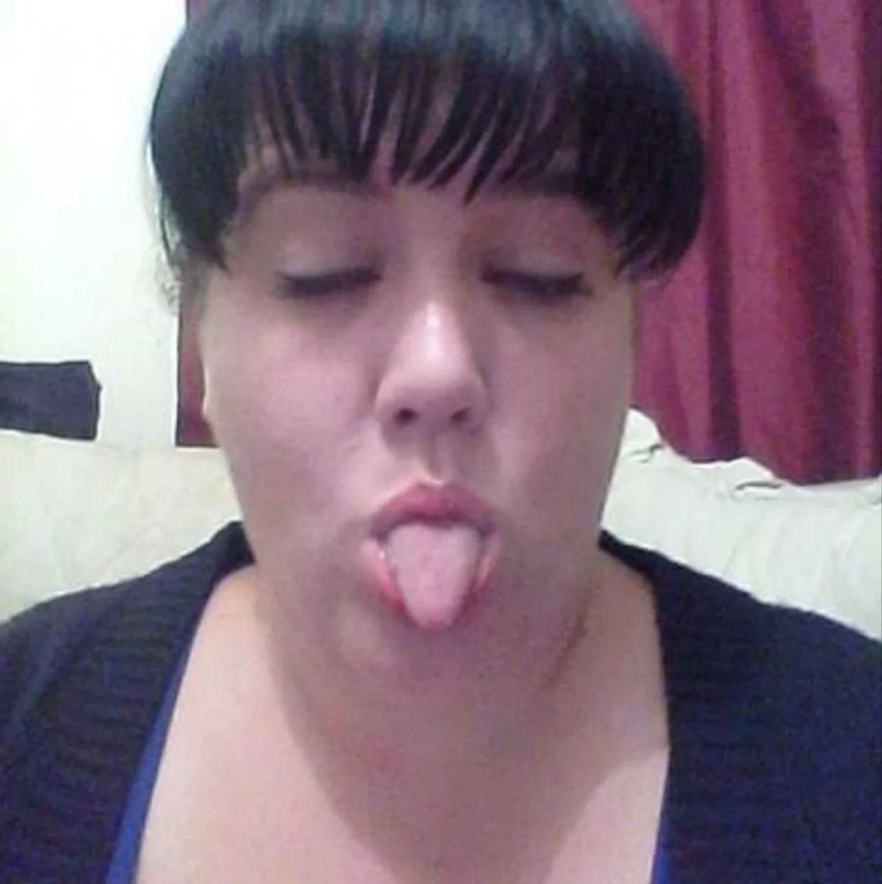 Toni 44 36GG Barmaid Cheshire UK image 22