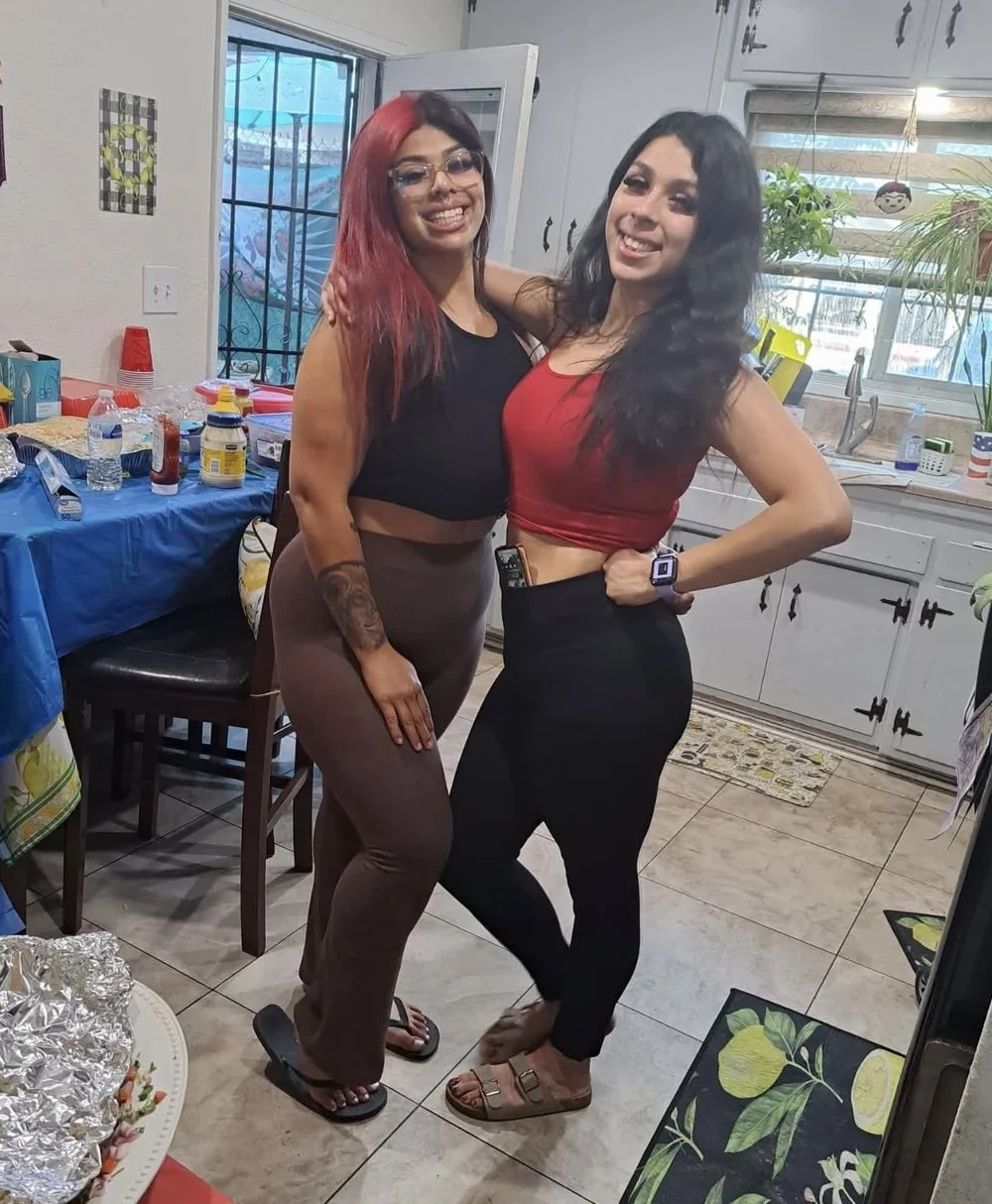 Would y’all smash these latinas sluts? image 7