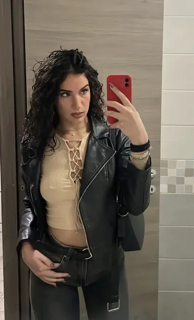 Lucrezia cover image