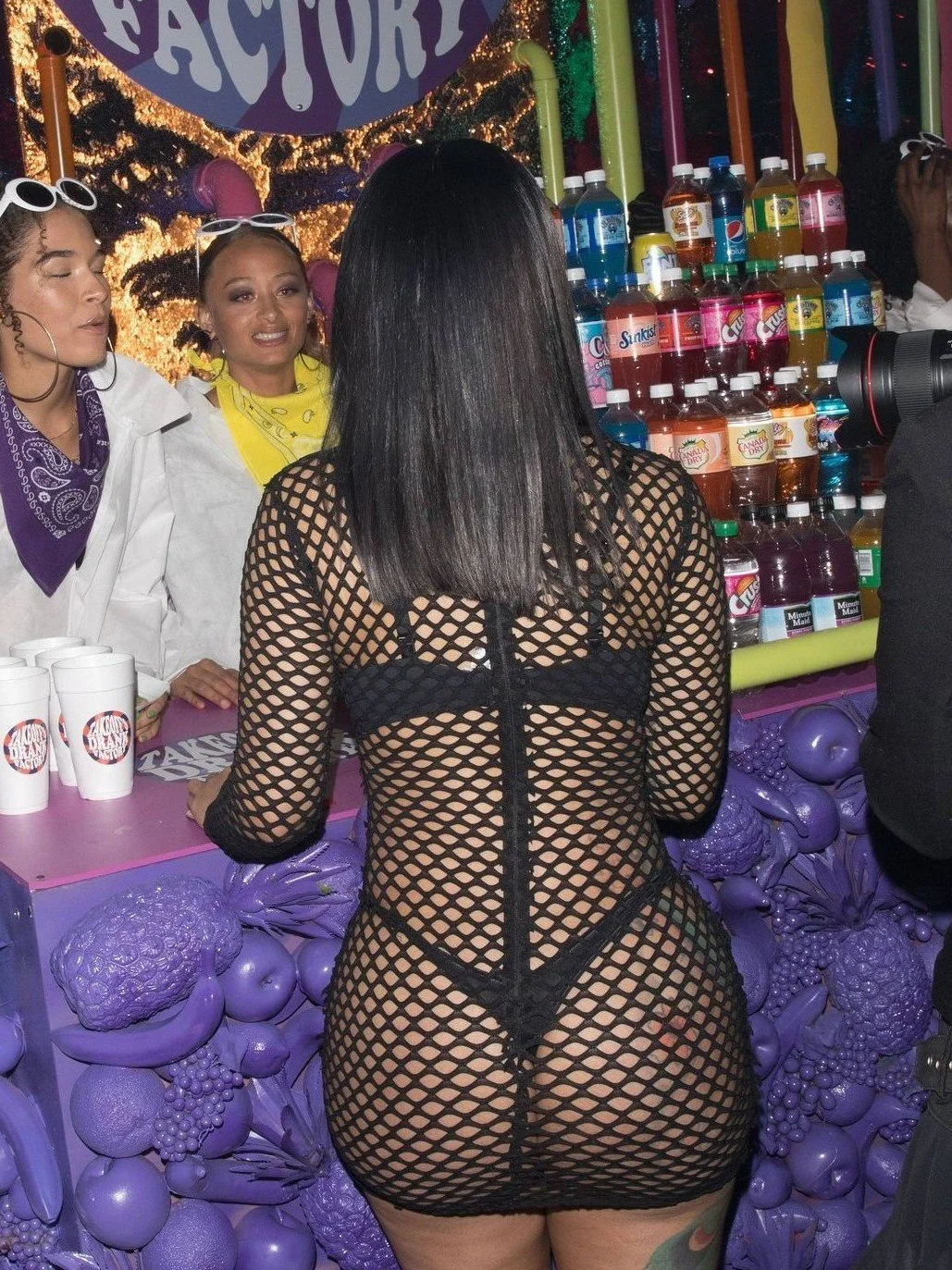 Who is Hotter Nicki Minaj or Cardi B ?! image 15