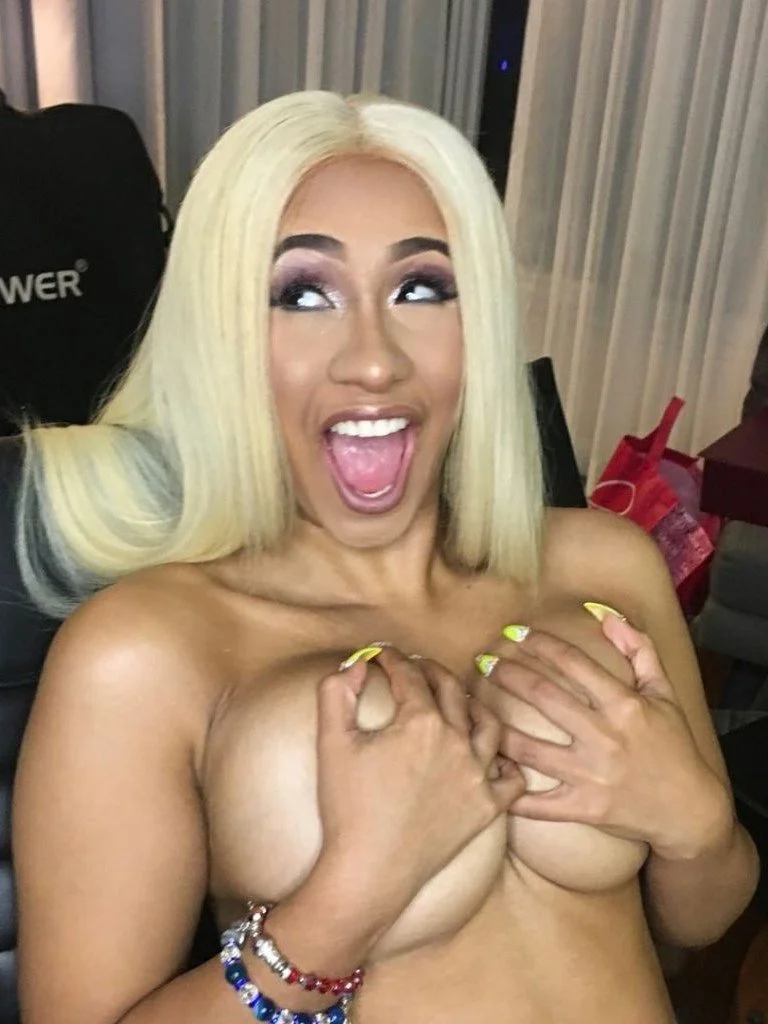 Who is Hotter Nicki Minaj or Cardi B ?! image 31