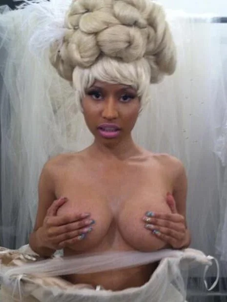Who is Hotter Nicki Minaj or Cardi B ?! image 44