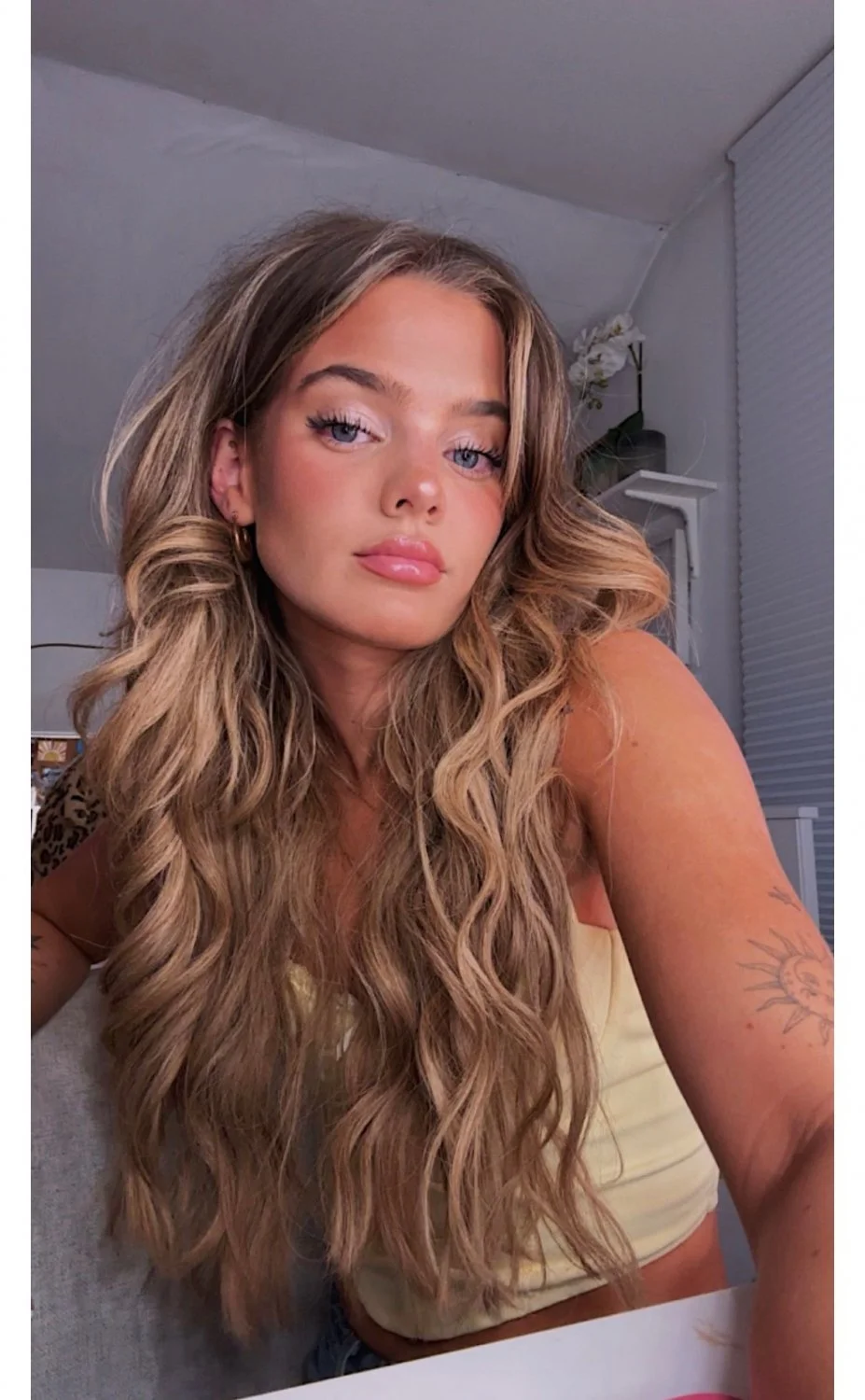 Submitted Webslut Gracie Exposed image 6